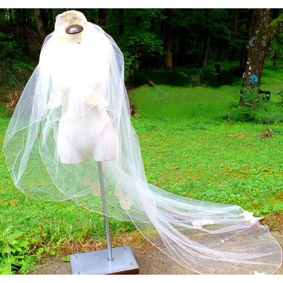 Vtg 80s Ivory Wedding Dress Veil Hi Neck Bead Sheer Cuffed Train Victorian Goth - Picture 14 of 16